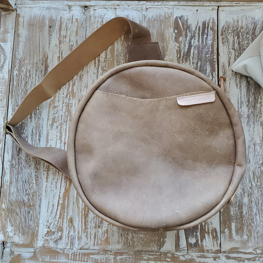 Peony circle sling bag