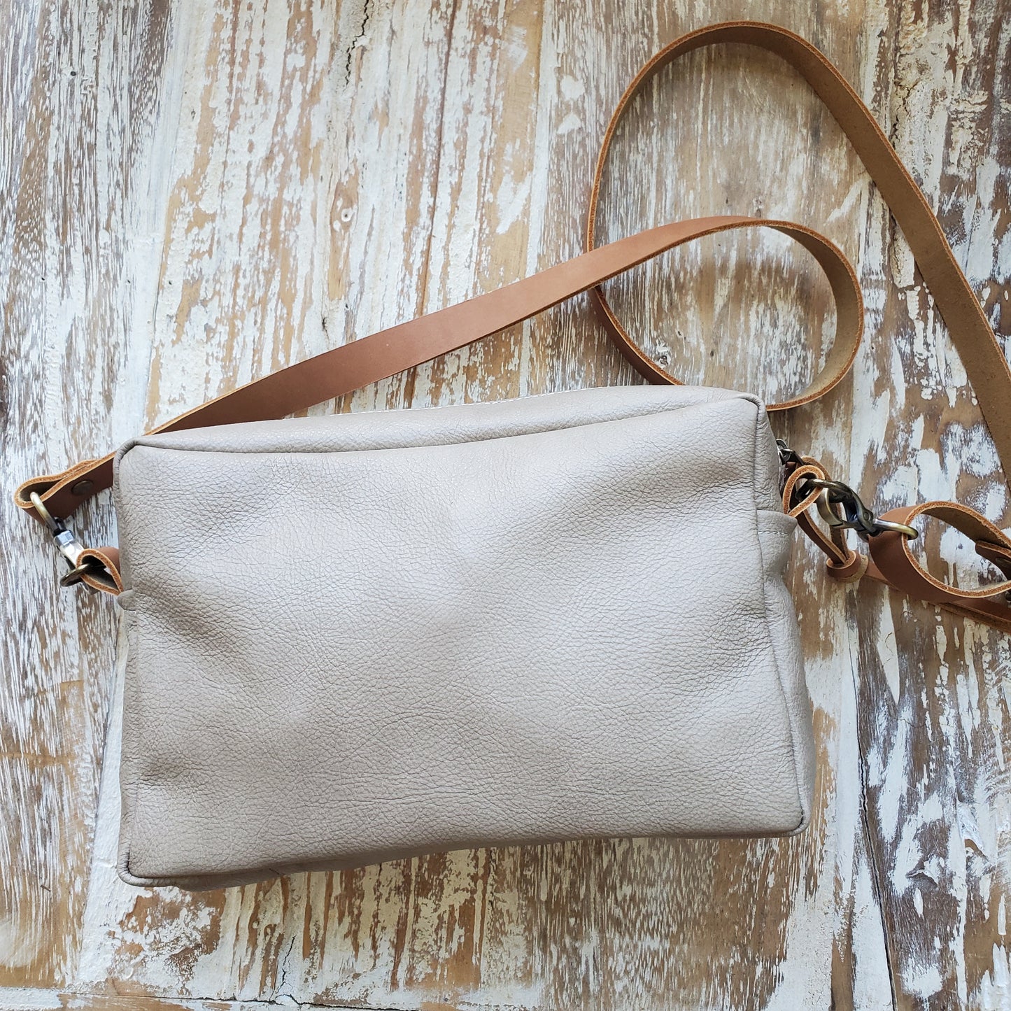 Begonia crossbody